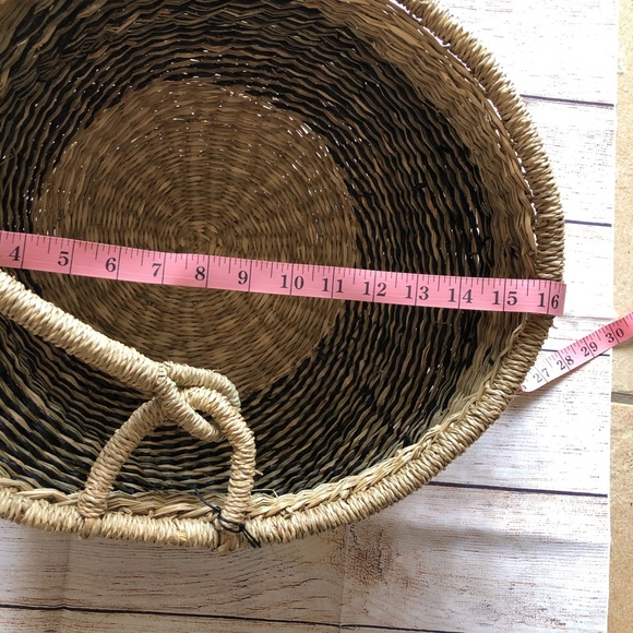 Magnolia Home Seagrass Basket TOTE NEW NWT - Picture 6 of 8